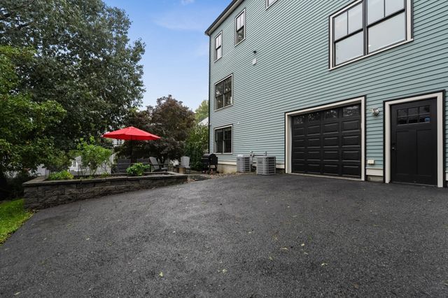 1 Prospect Ave 2, Boston, MA 02131
