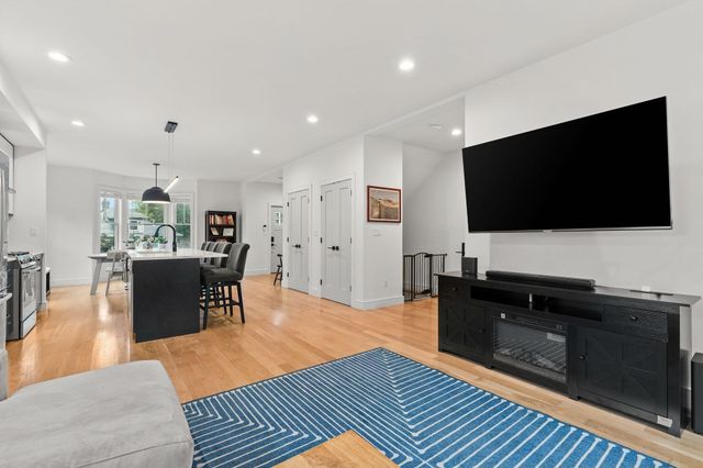 1 Prospect Ave 2, Boston, MA 02131