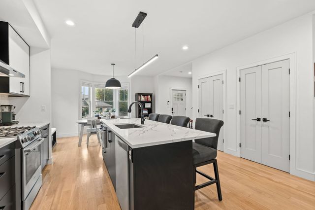 1 Prospect Ave 2, Boston, MA 02131