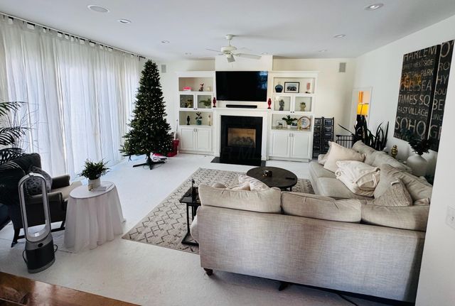 86 Cressingham Lane, Powell, OH 43065