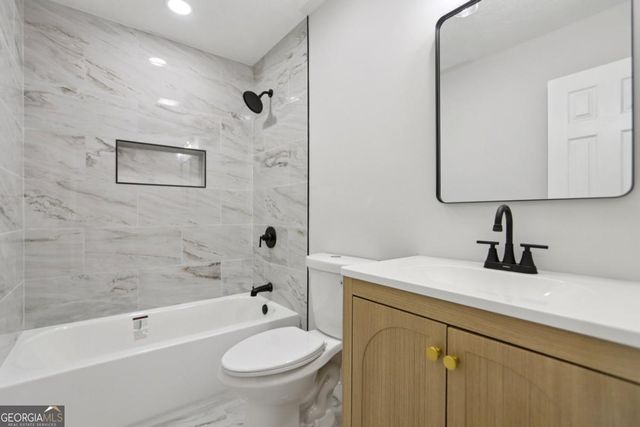 7018 Stephens Drive, Rex, GA 30273