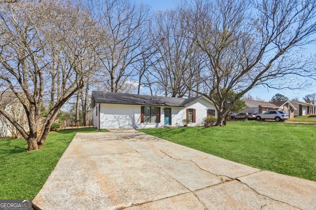 7018 Stephens Drive, Rex, GA 30273