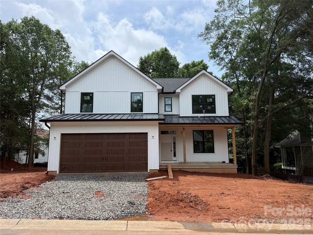 5069 Tara Tea Drive, Tega Cay, SC 29708