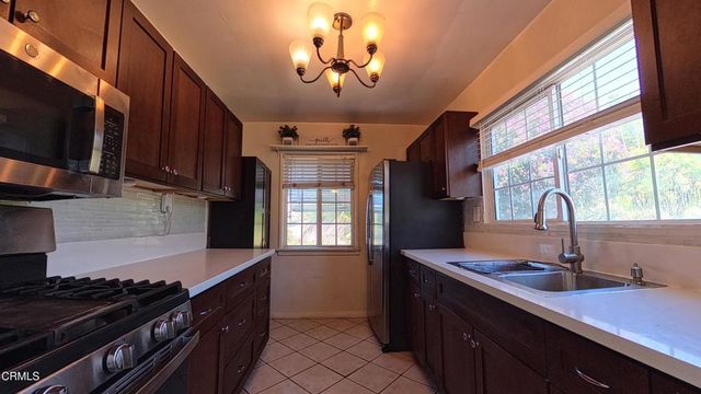 855 San Pascual Avenue, Los Angeles, CA 90042