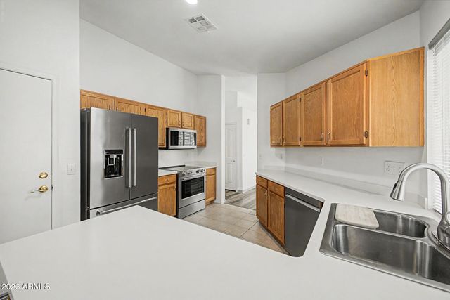 2019 E GLENHAVEN Drive, Phoenix, AZ 85048