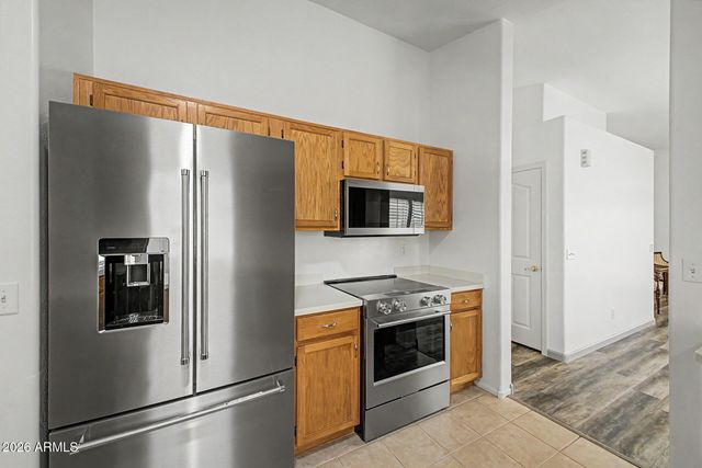 2019 E GLENHAVEN Drive, Phoenix, AZ 85048