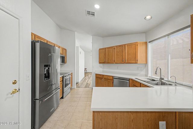 2019 E GLENHAVEN Drive, Phoenix, AZ 85048