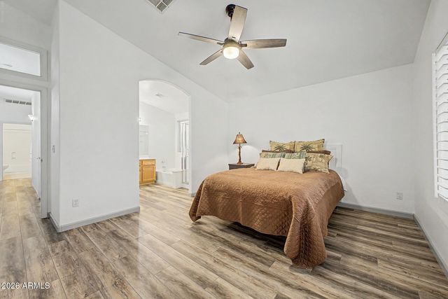 2019 E GLENHAVEN Drive, Phoenix, AZ 85048