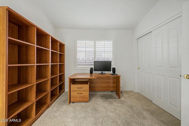 2019 E GLENHAVEN Drive, Phoenix, AZ 85048