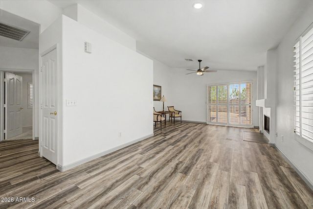 2019 E GLENHAVEN Drive, Phoenix, AZ 85048