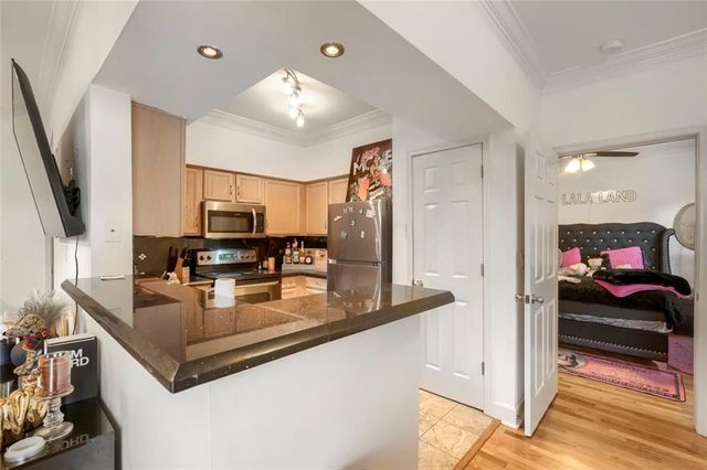 3777 Peachtree Road NE 1205, Brookhaven, GA 30319