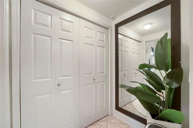 3777 Peachtree Road NE 1205, Brookhaven, GA 30319