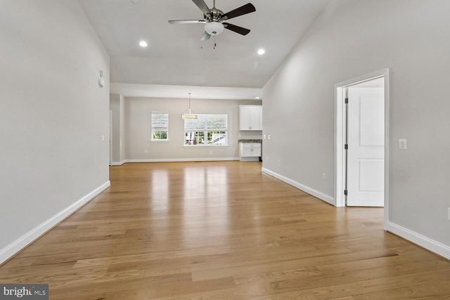 4800 CHIEF CHRIS KYLE CT, Riverdale, MD 20737