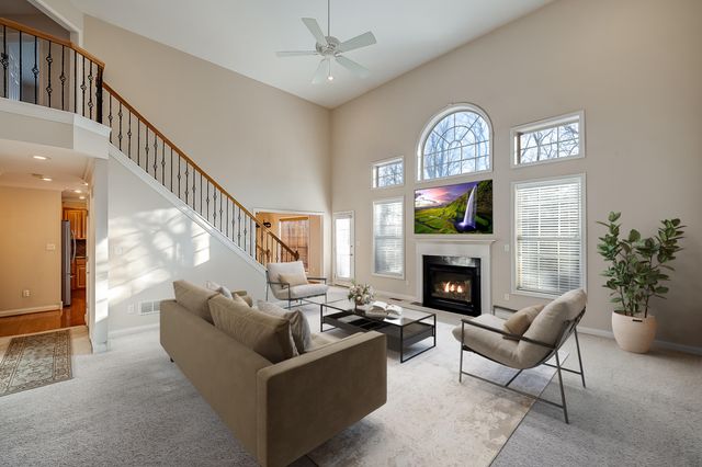 2217 Sunningdale Drive, Lexington, KY 40509