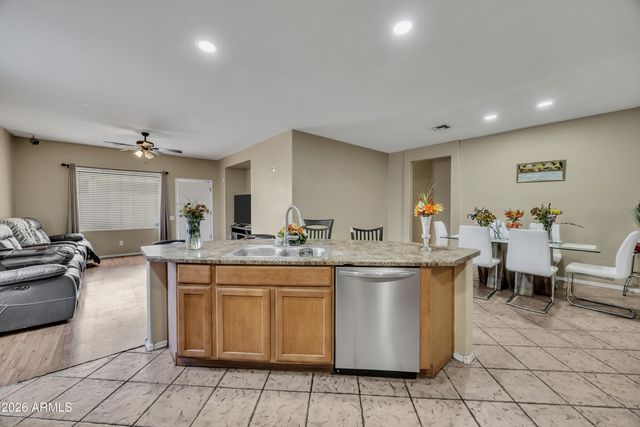 11555 W LINCOLN Street, Avondale, AZ 85323