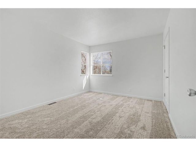 3284 Sentinel Dr, Boulder, CO 80301