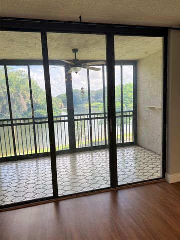 3000 NW 42nd Avenue B201, Coconut Creek, FL 33066