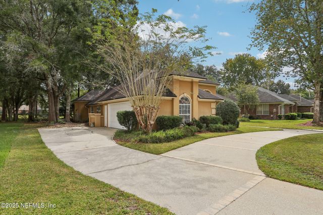 2674 COUNTRY CLUB Boulevard, Orange Park, FL 32073