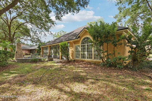 2674 COUNTRY CLUB Boulevard, Orange Park, FL 32073