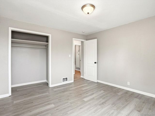 6831 Irving Street, Denver, CO 80221