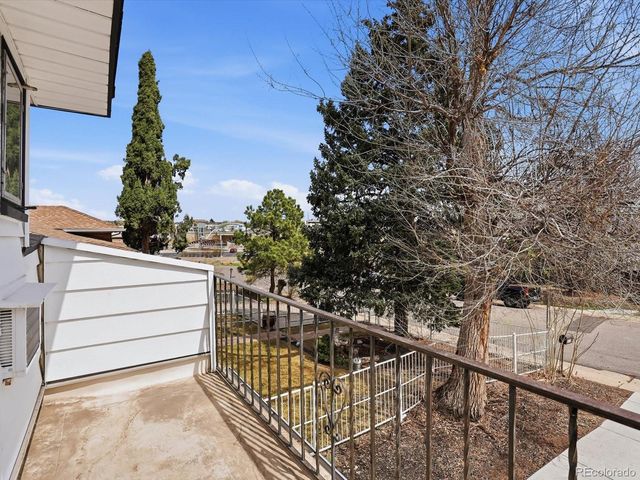 6831 Irving Street, Denver, CO 80221