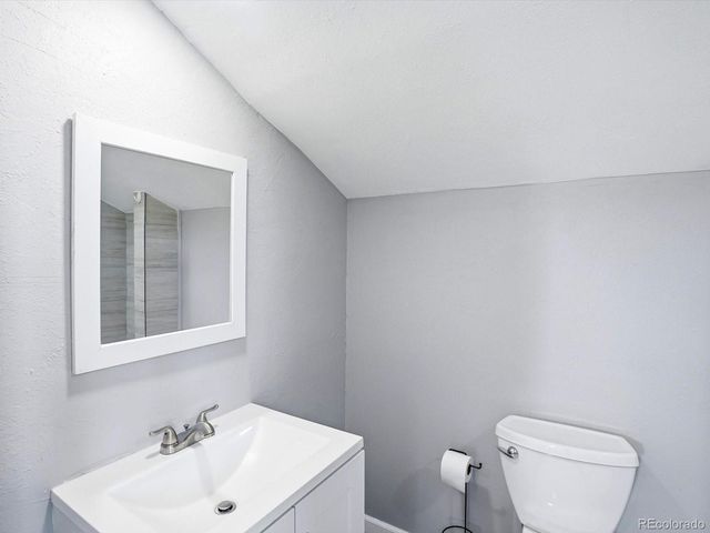 6831 Irving Street, Denver, CO 80221