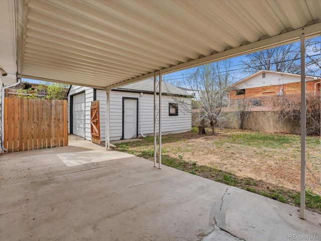 6831 Irving Street, Denver, CO 80221