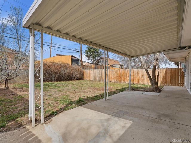 6831 Irving Street, Denver, CO 80221