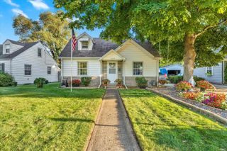 2428 Eisenhower Avenue, South Bend, IN 46615