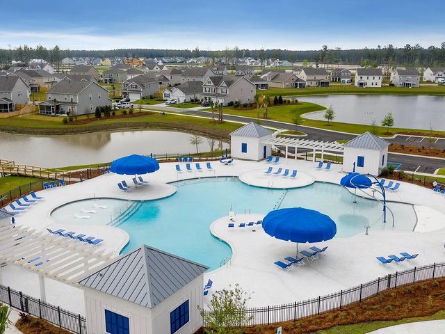 690 Hilchot Drive, Summerville, SC 29486