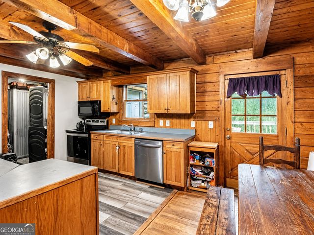 78 Pine Drive, Tallapoosa, GA 30176