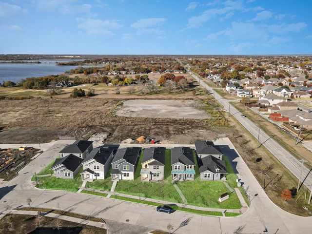 7305 Parsons Mews, Rowlett, TX 75088