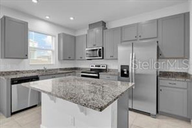 1186 SEASIDE MIST TRAIL, Kissimmee, FL 34747