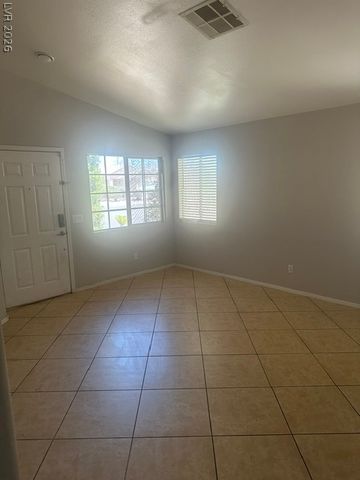 5141 Jamaica Coast Court, North Las Vegas, NV 89031