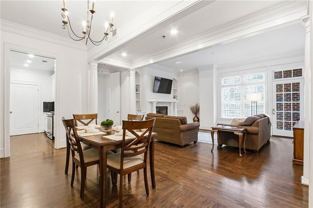 77 Peachtree Place NE 201, Atlanta, GA 30309