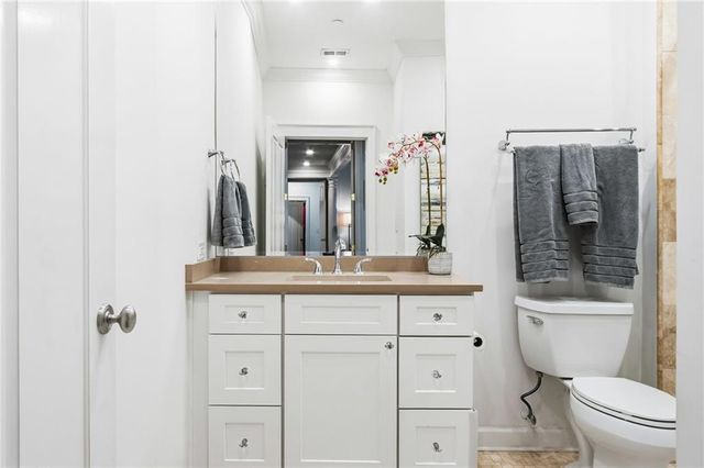 77 Peachtree Place NE 201, Atlanta, GA 30309