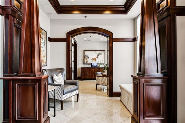 77 Peachtree Place NE 201, Atlanta, GA 30309