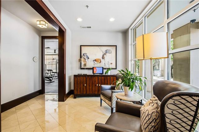 77 Peachtree Place NE 201, Atlanta, GA 30309