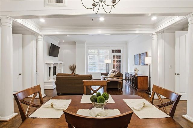 77 Peachtree Place NE 201, Atlanta, GA 30309