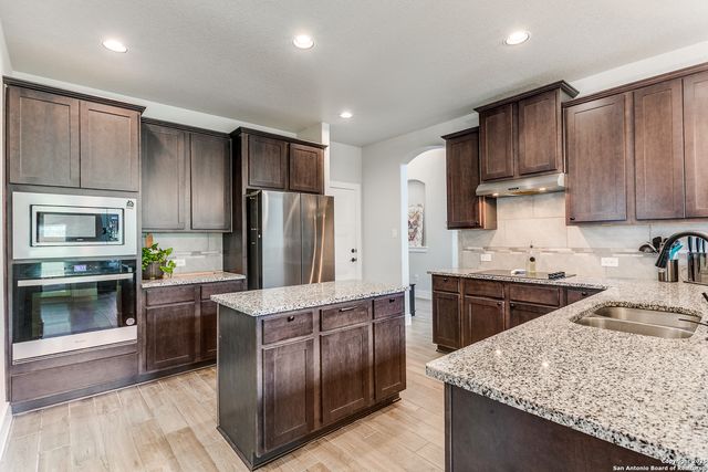 4614 Winter Cherry, San Antonio, TX 78245