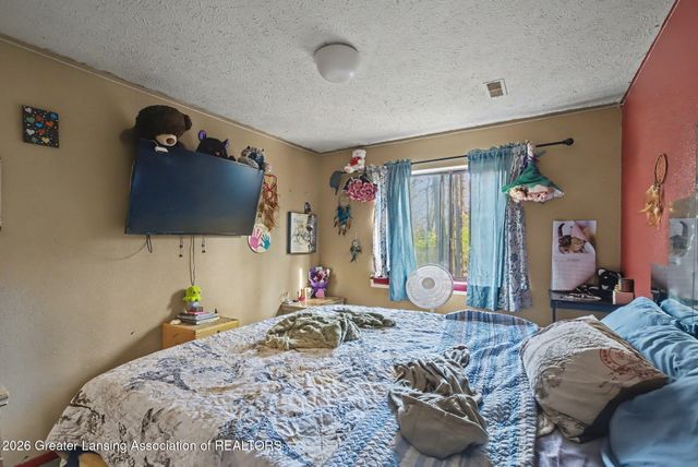 4181 Hancock Drive, Holt, MI 48842