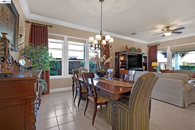 1608 Frascati Way, Brentwood, CA 94513