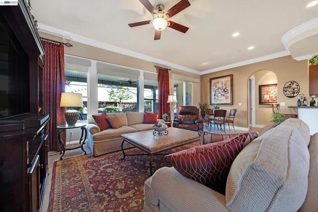 1608 Frascati Way, Brentwood, CA 94513