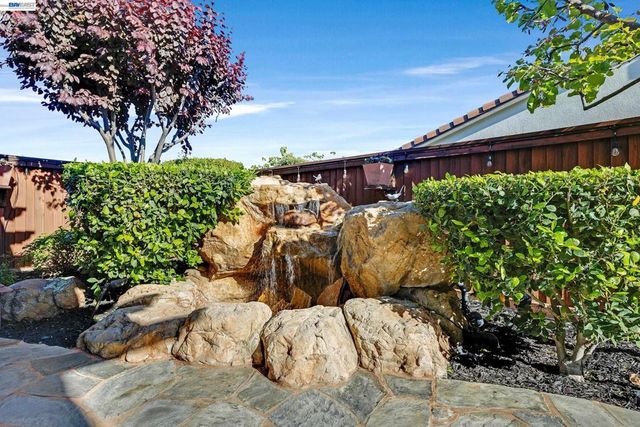 1608 Frascati Way, Brentwood, CA 94513