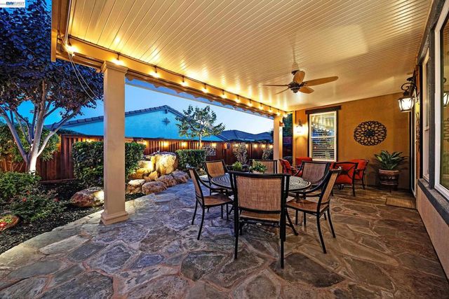 1608 Frascati Way, Brentwood, CA 94513