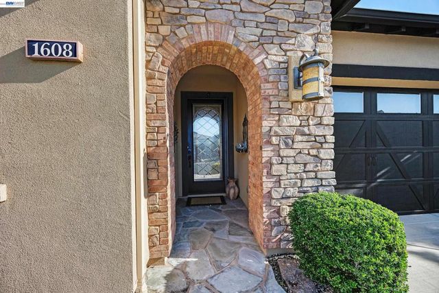 1608 Frascati Way, Brentwood, CA 94513
