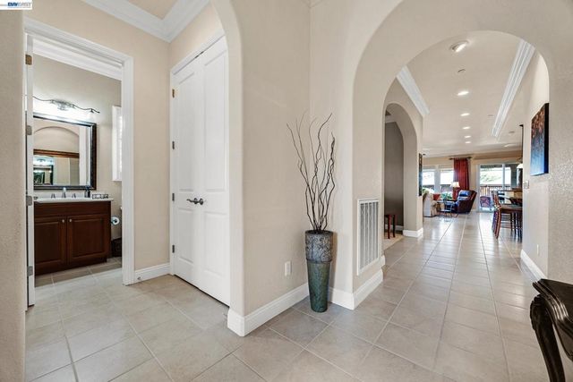 1608 Frascati Way, Brentwood, CA 94513