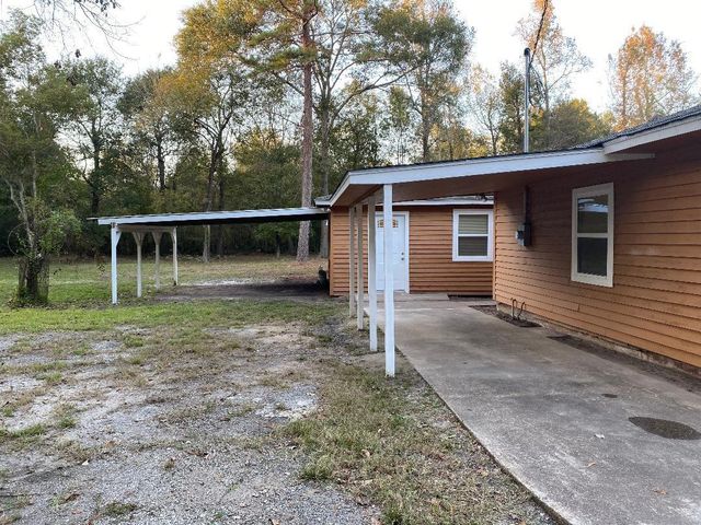 10451 N Essex Drive, Conroe, TX 77302