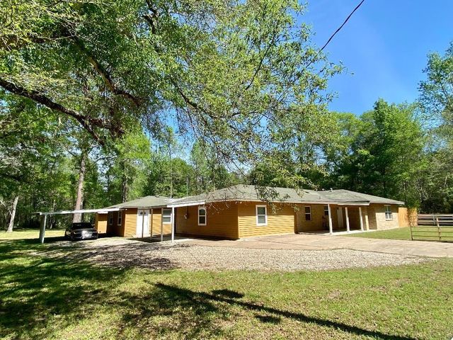 10451 N Essex Drive, Conroe, TX 77302