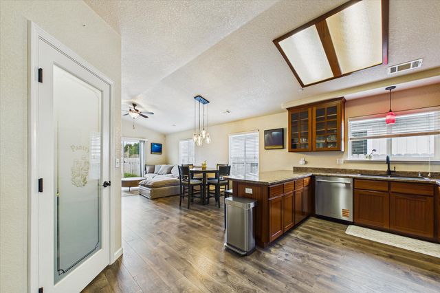 1938 Sagewood Way, Mckinleyville, CA 95519